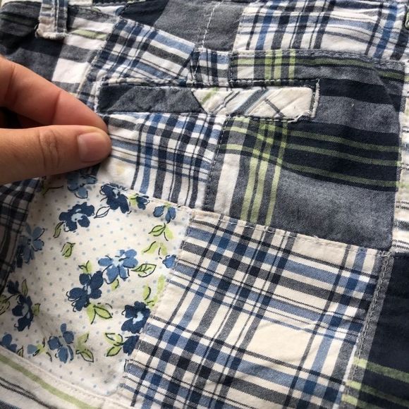 Abercrombie and Finch shorts - Picture 3 of 4